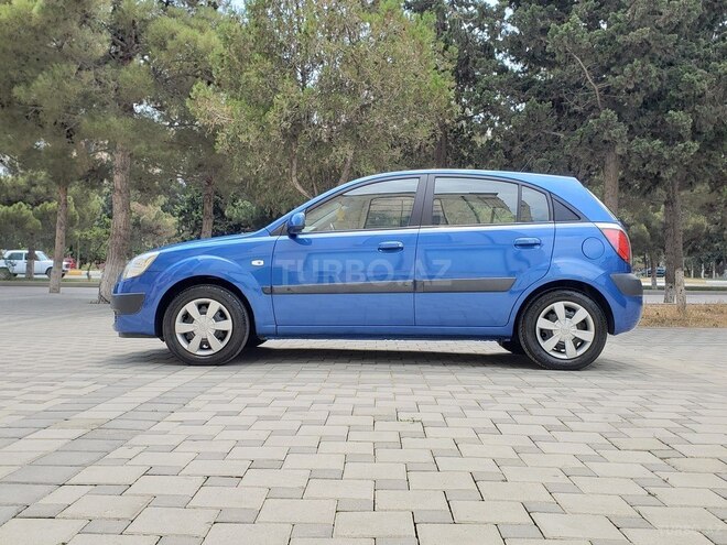 Kia Rio 2006, 88,000 km - 1.4 l - Sumqayıt