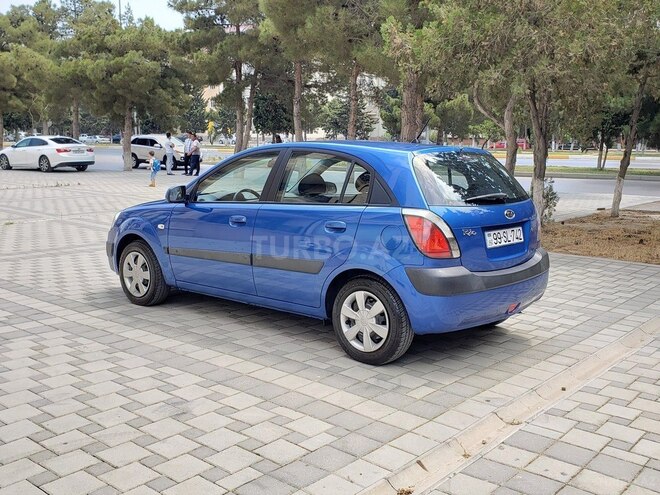 Kia Rio 2006, 88,000 km - 1.4 l - Sumqayıt