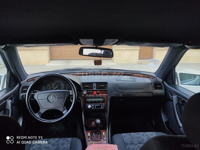 Mercedes C 200 2000, 296,354 km - 2.0 l - Sumqayıt
