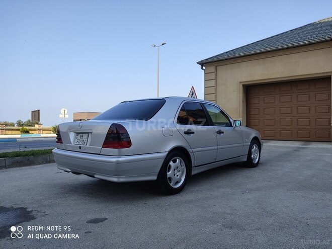Mercedes C 200 2000, 296,354 km - 2.0 l - Sumqayıt