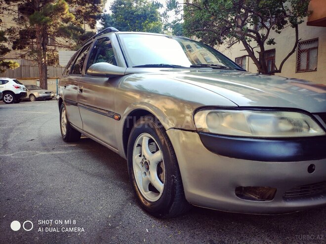 Opel Vectra 1998, 123,500 km - 2.0 л - Bakı