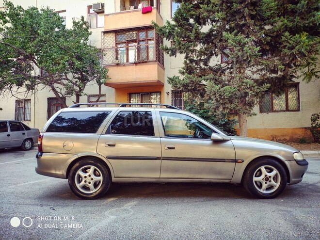 Opel Vectra 1998, 123,500 km - 2.0 л - Bakı