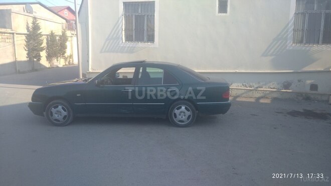 Mercedes E 200 1995, 608,164 km - 2.0 l - Bakı