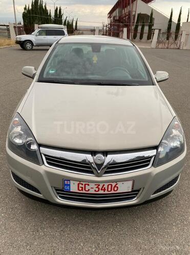 Opel Astra 2007, 137,000 km - 1.4 l - Gəncə