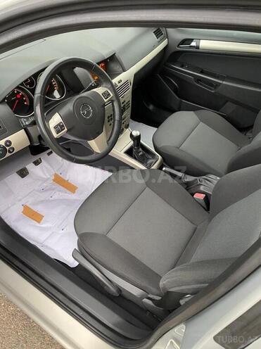 Opel Astra 2007, 137,000 km - 1.4 l - Gəncə