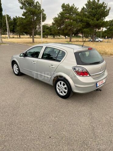Opel Astra 2007, 137,000 km - 1.4 l - Gəncə
