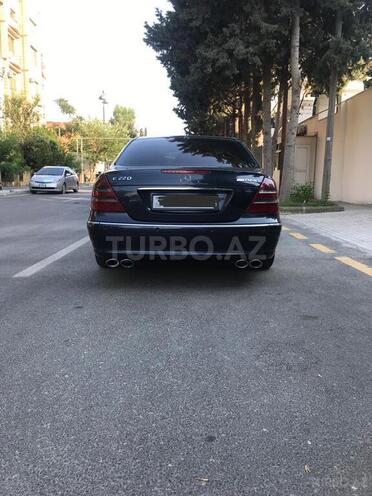 Mercedes E 220 2005, 350,000 km - 2.2 l - Bakı