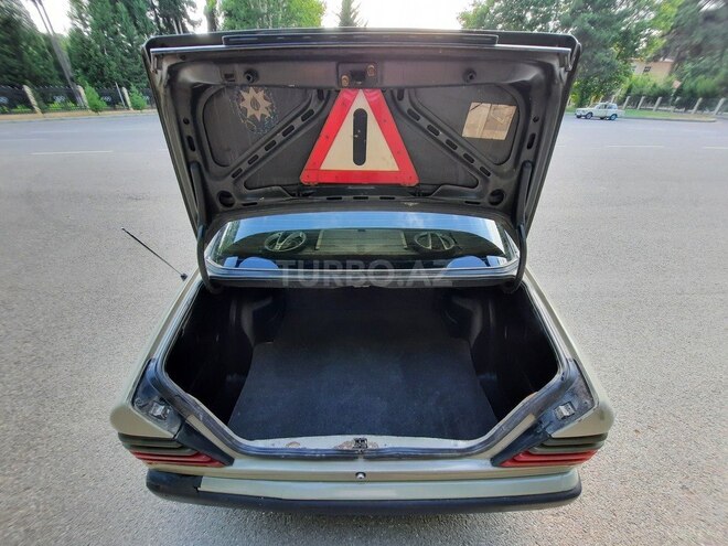 Mercedes E 230 1987, 465,000 km - 2.3 l - Mingəçevir