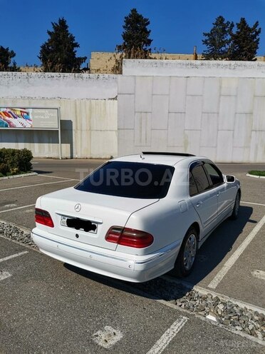 Mercedes E 240 1998, 399,000 km - 2.4 l - Bakı