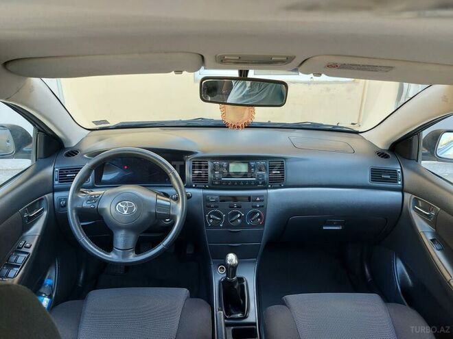 Toyota Corolla 2006, 176,000 km - 1.4 l - Bakı