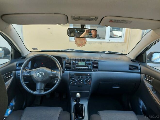 Toyota Corolla 2006, 176,000 km - 1.4 l - Bakı