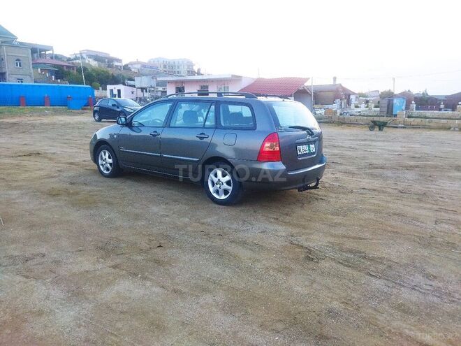 Toyota Corolla 2006, 176,000 km - 1.4 l - Bakı