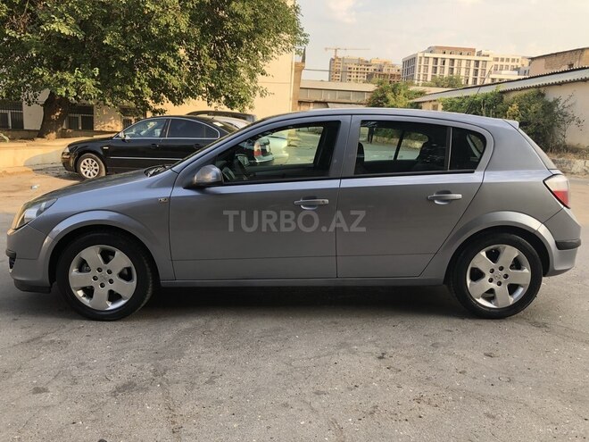 Opel Astra 2006, 181,000 km - 1.3 l - Bakı