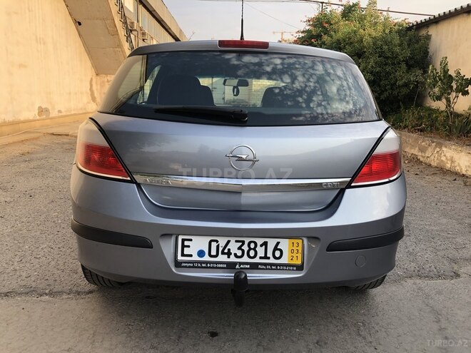 Opel Astra 2006, 181,000 km - 1.3 l - Bakı