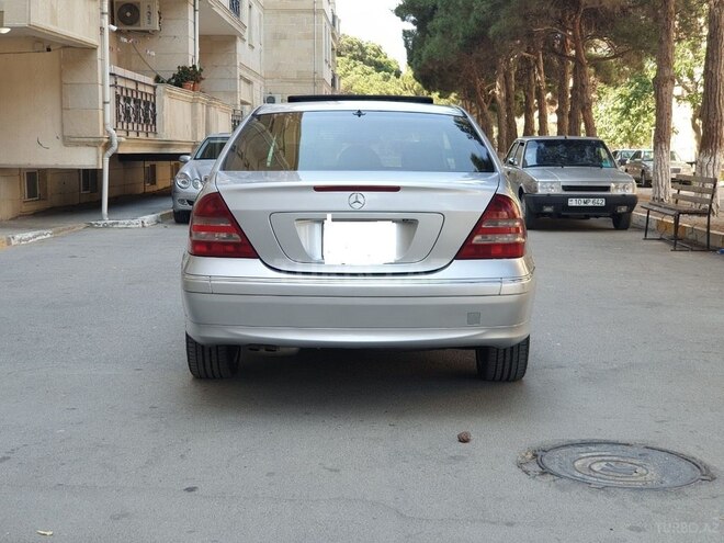 Mercedes C 240 2005, 220,000 km - 2.4 л - Bakı