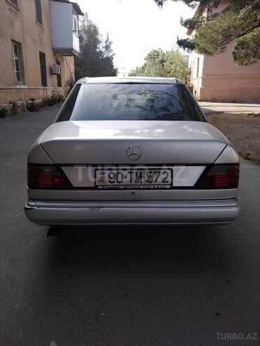 Mercedes E 250 1992, 350,000 km - 2.5 l - Bakı