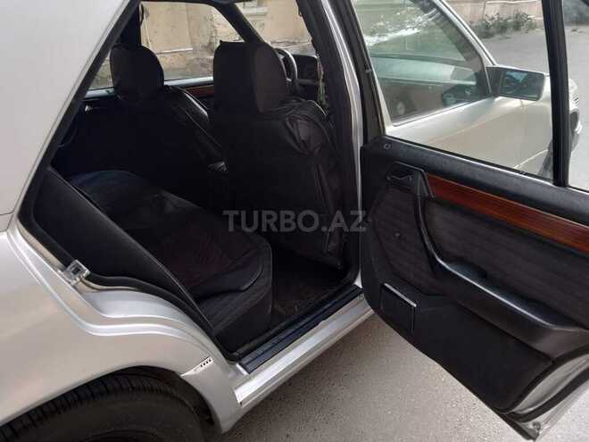 Mercedes E 250 1992, 350,000 km - 2.5 l - Bakı
