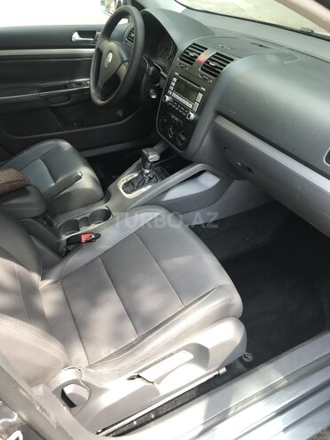 Volkswagen Jetta 2007, 260,000 km - 2.5 l - Bakı