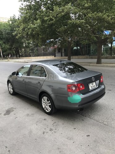 Volkswagen Jetta 2007, 260,000 km - 2.5 l - Bakı