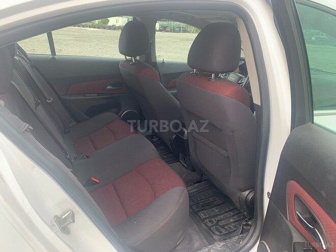 Chevrolet Cruze 2013, 122,000 km - 1.4 l - Şəmkir
