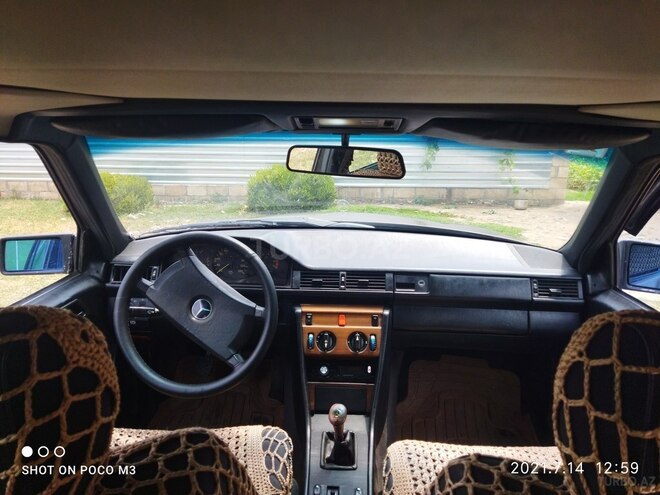 Mercedes E 200 1996, 372,000 km - 2.0 l - Dəliməmmədli