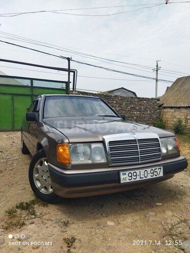 Mercedes E 200 1996, 372,000 km - 2.0 l - Dəliməmmədli
