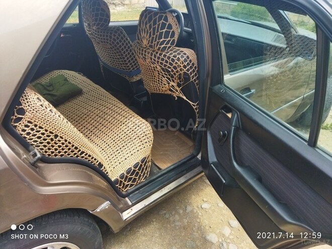 Mercedes E 200 1996, 372,000 km - 2.0 l - Dəliməmmədli