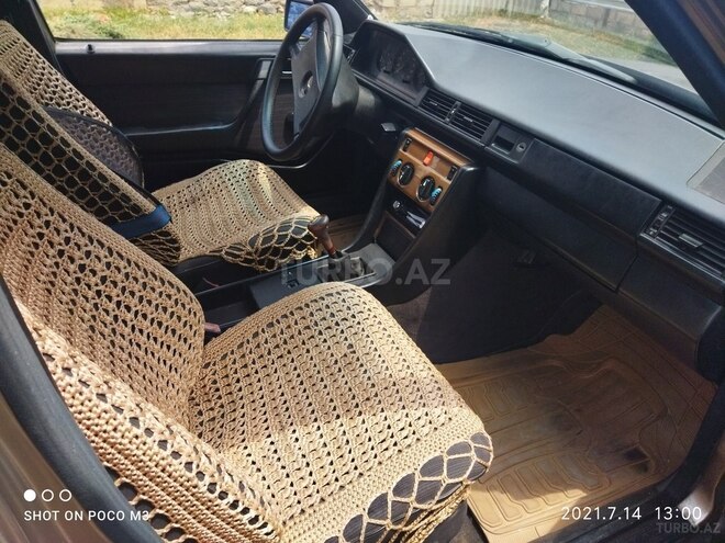 Mercedes E 200 1996, 372,000 km - 2.0 l - Dəliməmmədli