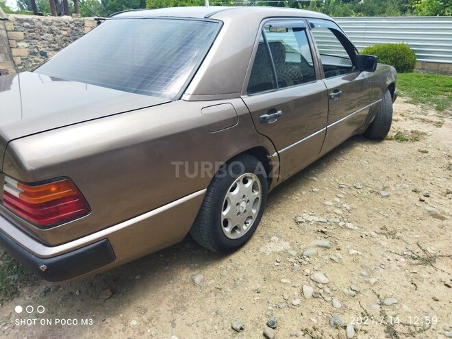 Mercedes E 200 1996, 372,000 km - 2.0 l - Dəliməmmədli