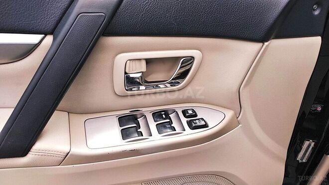 Mitsubishi Pajero 2007, 172,000 km - 3.0 l - Bakı