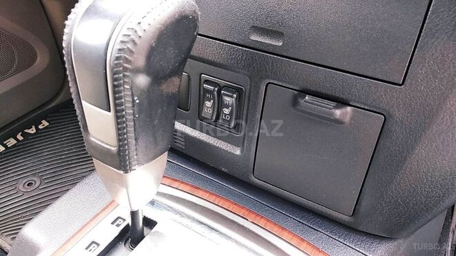 Mitsubishi Pajero 2007, 172,000 km - 3.0 l - Bakı