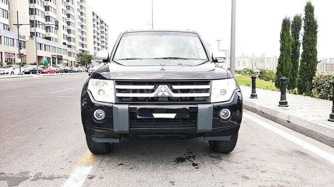 Mitsubishi Pajero 2007, 172,000 km - 3.0 l - Bakı