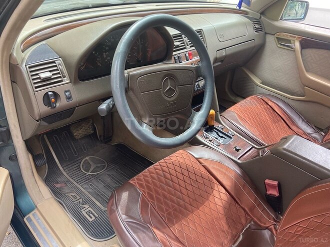 Mercedes C 220 1995, 300,000 km - 2.2 л - Ağcabədi