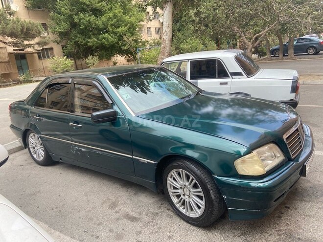 Mercedes C 220 1995, 300,000 km - 2.2 л - Ağcabədi