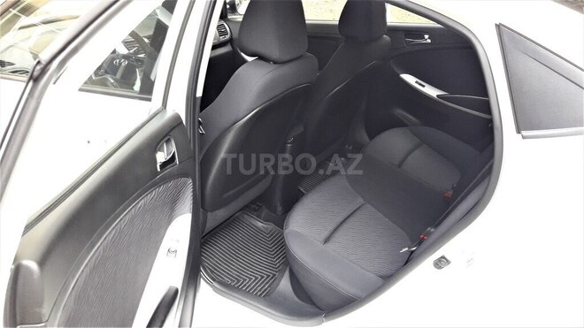 Hyundai Accent 2012, 63,000 km - 1.6 l - Bakı