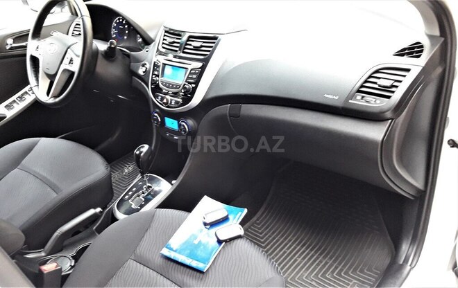 Hyundai Accent 2012, 63,000 km - 1.6 l - Bakı