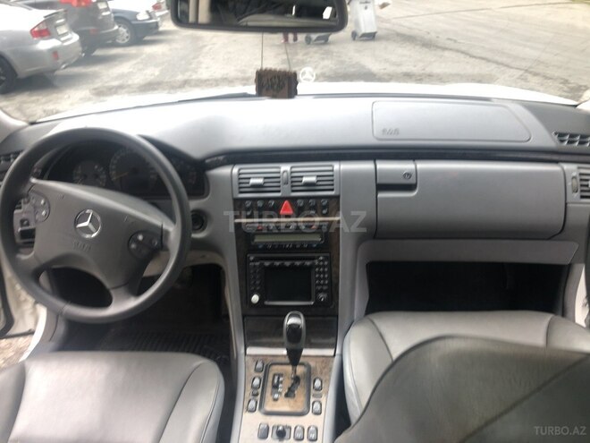 Mercedes E 240 2000, 400,000 km - 2.6 l - Bakı