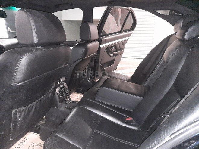 BMW 530 2000, 250,000 km - 3.0 л - Bakı