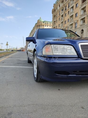 Mercedes C 180 1998, 245,000 km - 1.8 l - Sumqayıt