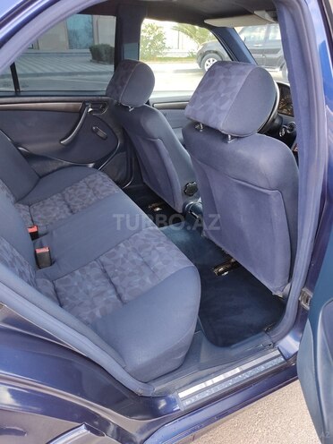 Mercedes C 180 1998, 245,000 km - 1.8 l - Sumqayıt
