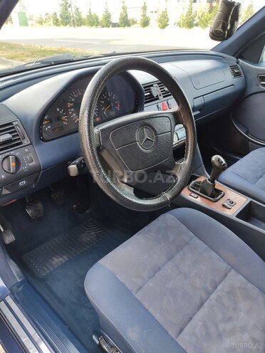 Mercedes C 180 1998, 245,000 km - 1.8 l - Sumqayıt