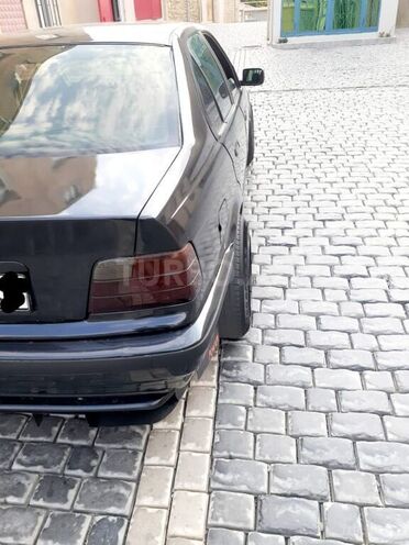 BMW 316 1993, 351,426 km - 1.6 l - Bakı