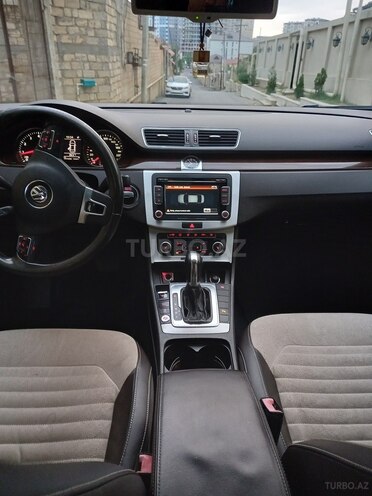 Volkswagen Passat 2011, 190,385 km - 1.8 l - Bakı