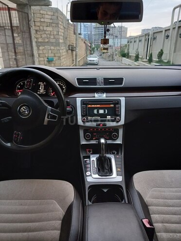 Volkswagen Passat 2011, 190,385 km - 1.8 l - Bakı