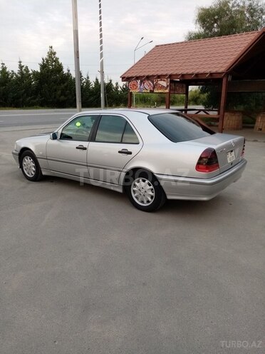 Mercedes C 200 1999, 238,145 km - 2.0 л - Yevlax