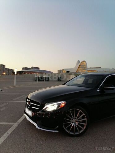 Mercedes C 300 2015, 110,000 km - 2.0 л - Bakı