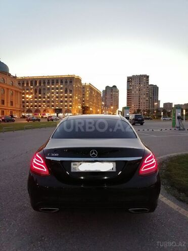 Mercedes C 300 2015, 110,000 km - 2.0 л - Bakı