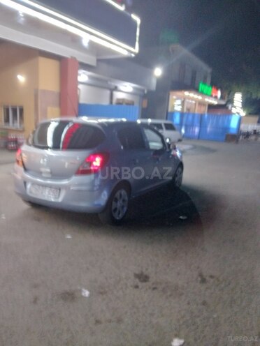 Opel Corsa 2009, 174,000 km - 1.3 л - Lənkəran