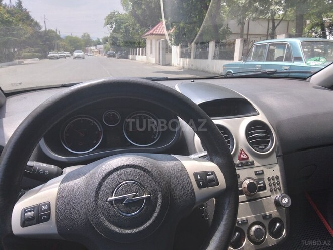 Opel Corsa 2009, 174,000 km - 1.3 л - Lənkəran
