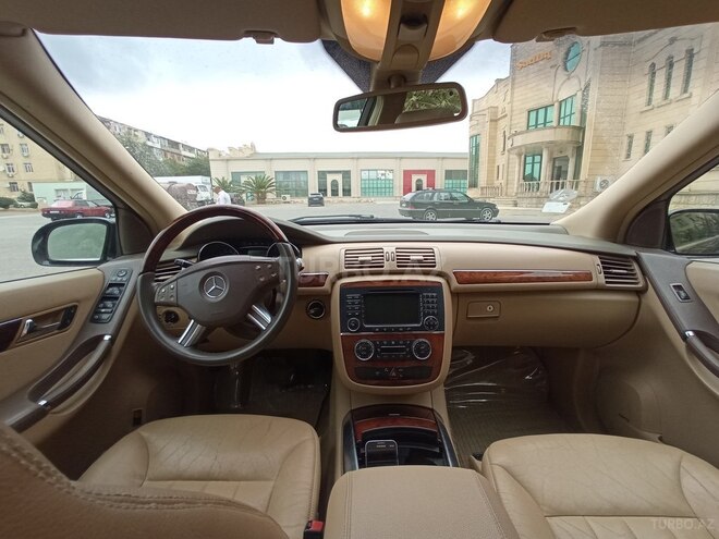 Mercedes R 350 2006, 203,564 km - 0.4 л - Bakı